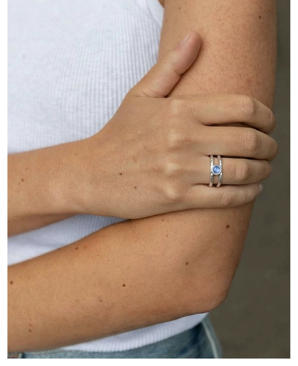 "Aura" Hammered Double-Band Gemstone Ring Adjustable Slilver