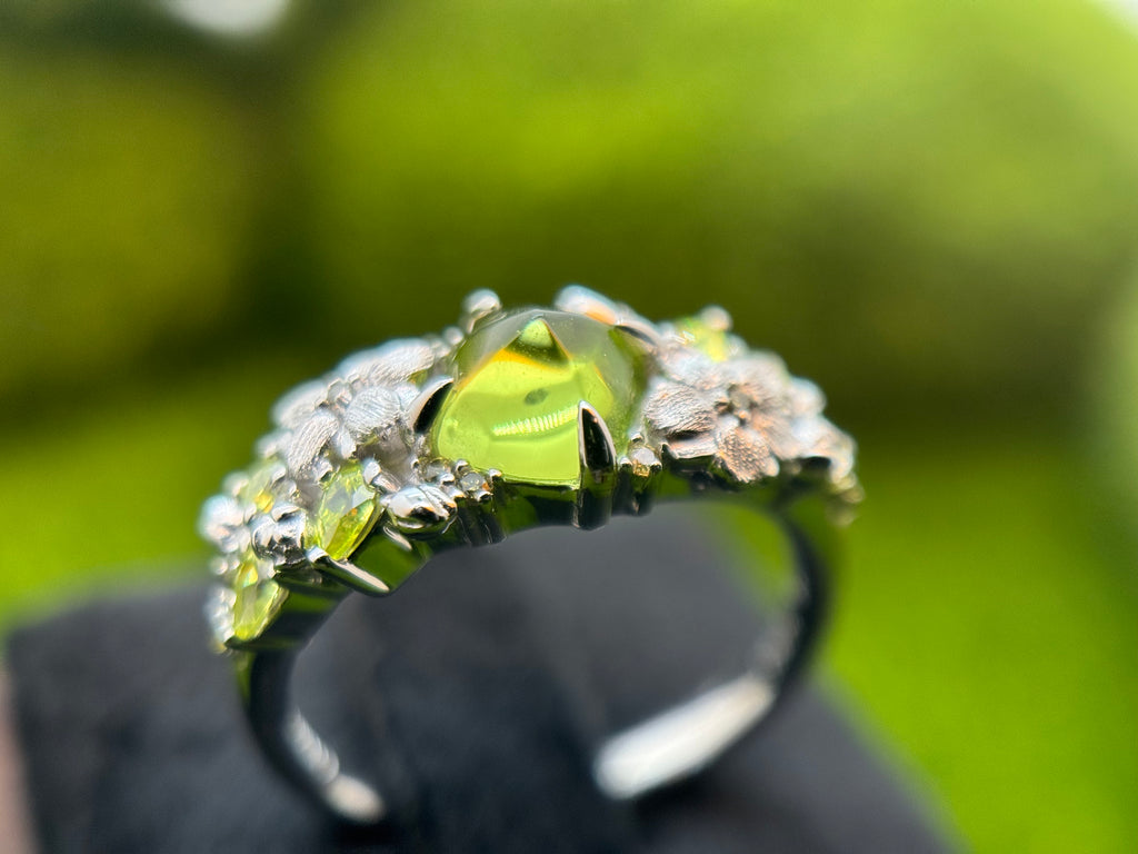 Floral Botanical Olive Green Gemstone Ring – 925 Sterling Silver Rhodium Plated