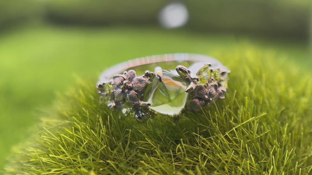 Floral Botanical Olive Green Gemstone Ring – 925 Sterling Silver Rhodium Plated